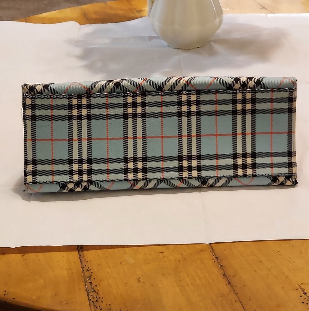 Burberry Nova Check Handbag, Canvas, Leather, Snap Close, Light Blue, RARE!!! - Picture 3 of 9